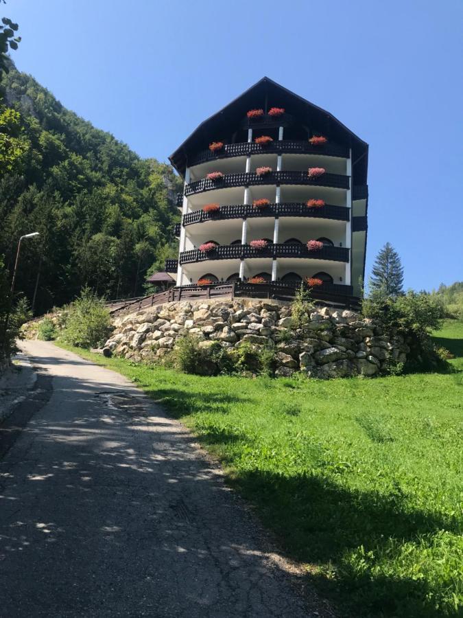 Vila Vraja Muntelui Moieciu de Jos Buitenkant foto